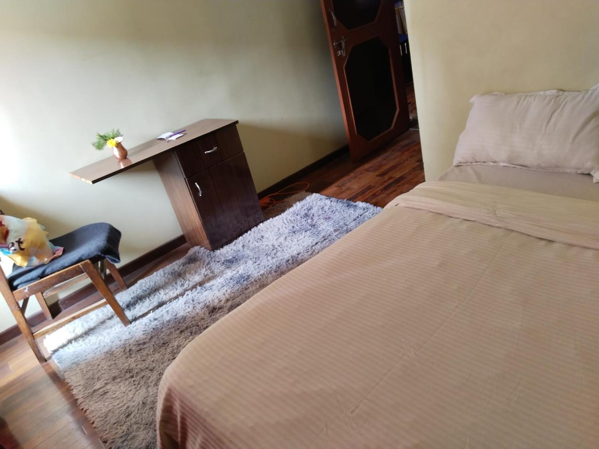 Kathmandu Airport View Hotel And Lodge Bagian luar foto